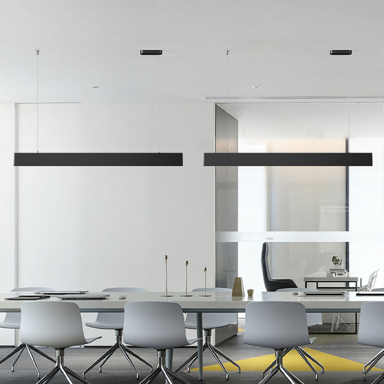 Zein da altuera onena zintzilikarioko argia zintzilikatzeko